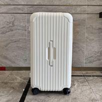 26  Stylish Large Capacity Trolley Suitcase with Universal Wheels & Password Lock for Men & Women 24-inch balta