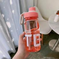 0.6L/0.8L/1L Large Capacity Water Bottles Leak Proof Plastic Travel Kettle with Handle Strap Lightweight Sports Shaker Cup <0.25L