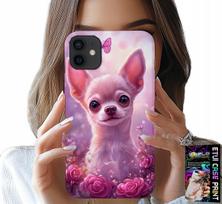 Etui Do Iphone 12 - Słodka Chihuahua Na Różowym Tle Kwiatami