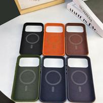 iPhone 17 Pro Max Magnetic Fabric Phone Case: Cloth Texture Protective Cover Air oranžinė