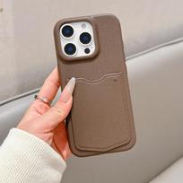 3D Leather Grain Card Holder Case for iPhone 17/16 Pro Max/15/14/13 14 Pro tamsiai ruda spalva