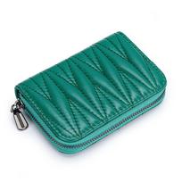 Women's Embroidered Lambskin ID Card Holder - Compact, Genuine Leather with Multiple Slots (2025 New) žalia