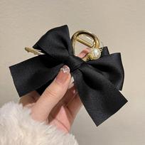 Imitation Pearl Bow Grab Hair Clips for Women Korean Style Fabric Hairpins Fashion Shark Clip Back Head Crab Claw Accessories juoda