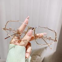VAKA Diamonds Fashion Sunglasses Women 2024 Vintage Shades UV400 Luxury Rhinestones Sun Glasses Female Punk Big Men Eyewear