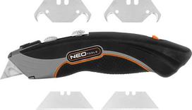 Neo Knife with trapezoidal and hook blades, metal body, 6 blades