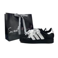 Adidas Originals SUPERSTAR Silver Toned Black Shell, Shopping Bag Low top Skateboard Shoes Women's Black Silver EG4959(Team1090-) 35⅔