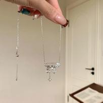 Middle Aged Brushed Iris Star Shaped Pin Necklace for Women, Light Luxury, Niche Necklace, High-end Feeling, Collarbone Chain 45CM