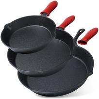 Set Of Cast Iron Frying Pans With Silicone Cover Cast Line 20 / 25 / 30 Cm 3 Pcs.