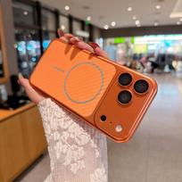 Magnetic Carbon Fiber iPhone 17 Pro Max Case with Matte Lens Protection 13 Pro Max oranžinė