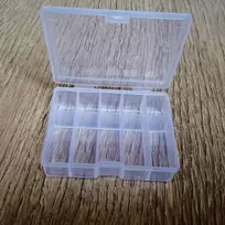 Oem Dėžutė su 10 skyrių - Plastikinė dėžutė 59x47x15mm - uždara talpa