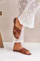 Odinės moteriškos šlepetės Shoes camel spalvos