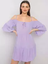 Šviesiai violetinės spalvos suknelė