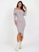 Šviesiai violetinės spalvos suknelė
