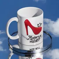 Puodelis "Moterys valdo"
