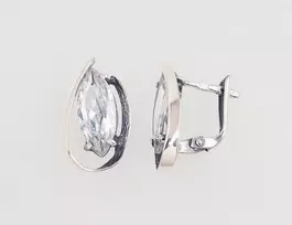 Sidabriniai auskarai anglišku užsegimu, Metalas: Sidabras, Praba: 925°, Akmuo: Cirkonai - 19 mm. - 4.3 g.