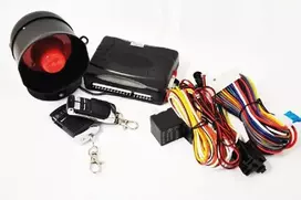 Automobilio signalizacija CA14 su nuotolinio valdymo pulteliu, AMIO-01678