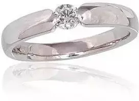 Auksinis žiedas su brangakmeniais. Metalas: Baltas Auksas. Praba: 585°. Akmuo: Briliantai - 18 - 3.6 g. - Briliantai (0,17Ct)