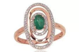 Auksinis žiedas su brangakmeniais. Metalas: Raudonas Auksas. Praba: 585°. Akmuo: Briliantai , Smaragdas - 18 - 4.15 g. - Briliantai (0,19Ct), Smaragdas (0,435Ct)