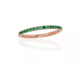 Auksinis žiedas su brangakmeniais. Metalas: Raudonas Auksas. Praba: 585°. Akmuo: Smaragdas - 15.5 - 1.11 g. - Smaragdas (0,23Ct)