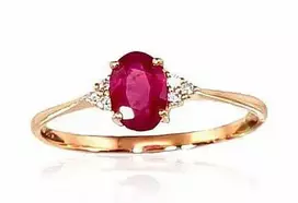 Auksinis žiedas su brangakmeniais. Metalas: Raudonas Auksas. Praba: 585°. Akmuo: Briliantai , Rubinas - 15.5 - 1.11 g. - Briliantai (0,036Ct), Rubinas (0,422Ct)