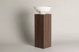 Venture Design Piedestalas, žemas saugojimo spinta Ramsvik, 23x23 cm, ruda