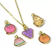 The Carat Shop Pusheen Fruits pakabukas + charms