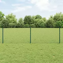 Tvora su stulpais Žalia
