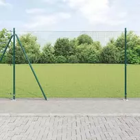 Suvirinta vielos tvora su betono baze 25 x 1,4 m Žalia