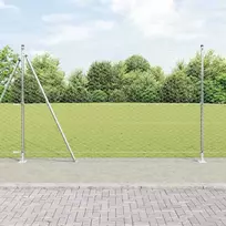 Šešiakampė tvora su betono pagrindu 10 x 1,5 m Sidabrinė