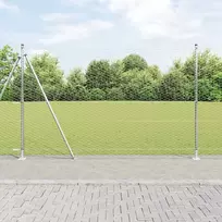 Šešiakampė tvora su betono pagrindu 50 x 1,6 m Sidabrinė