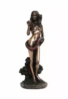 Italfama Pirmoji moteris - Ieva. Išmatavimai: 9x9x24cm.