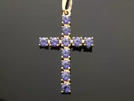 Auksinis pakabukas Kryžiukas