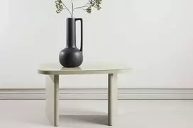 Venture Design Šoninis staliukas Grönvik 70x45x40 cm, smėlio spalvos, stiklas, MDF
