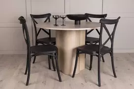 Venture Design Valgomojo stalas ir kėdžių komplektas Olivia balta matinė juoda plastikas
