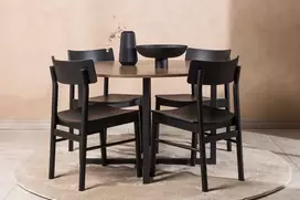 Venture Design Valgomojo stalas ir kėdžių komplektas 120x120 cm Juodas MDF Guminė mediena