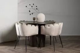 Venture Design Valgomojo komplektas Olivia valgomojo stalas ir Limhamn kėdė 110 cm juoda smėlio spalvos veliūras