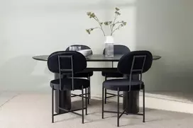 Venture Design Valgomojo stalo ir kėdžių komplektas Isolde valgomojo stalas ir Stella valgomojo kėdė 180x75 cm juoda