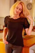 Palaidinė juoda su permatomomis rankovėmis Mirale