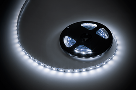 LED juostos // 12V LED juosta vidaus apšvietimui // Sznur diodowy 5m Rebel (300x5050) zimny biały, 12V