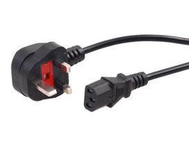 Kompiuterių komponentai ir priedai // PC/USB/LAN kabeliai // MCTV-806 42160 Kabel zasilający 3 pin 1,5m wtyk GB