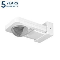 Apsaugos sistemos // Judesio jutikliai // Czujnik ruchu i obecności 360°, IP65, 2000W, zasieg max. 20m, biały