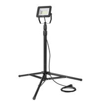LED apšvietimas // LED prožektoriai // Reflektor pojedynczy 50W SMD LED 4250lm 230V na statywie 1.8m
