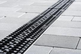 Plastic gride Multiline V100 channel B125, L0.5m