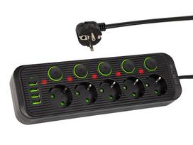 Elektros prekės // Maitinimo prailgintuvų, skirstytuvų ir UK bei USA adapterių rinkinys // 98-208# Przedłużacz sieciowy ps-530s 5-gniazd 4xusb 1xusb-c 3m czarny 3x1mm
