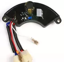 Universalus ĮTAMPOS REGULIATORIUS AVR 5-6kW 3 FAZIU