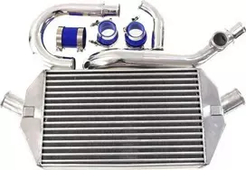 TurboWorks Tarpinis aušintuvas TurboWorks MITSUBISHI LEKER EVOLUTION VII VII IX 2.0T + Piping Kit