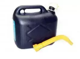 PVC filtras su 5 L piltuvo CE bandymu