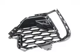 BMW G07 priekinio bamperio grotelės šoninės atviros kairės pusės originalios 51118069889