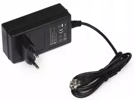 Blue Line Spacetronik Maitinimo šaltinis do multiswitchy 18V 1.6A na wtyk F