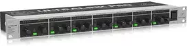 Behringer MX882 V2